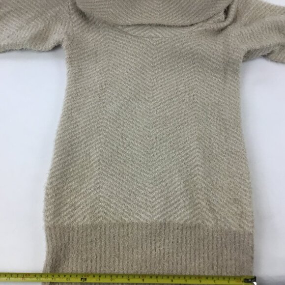 XOXO, Sweater - Picture 8 of 13